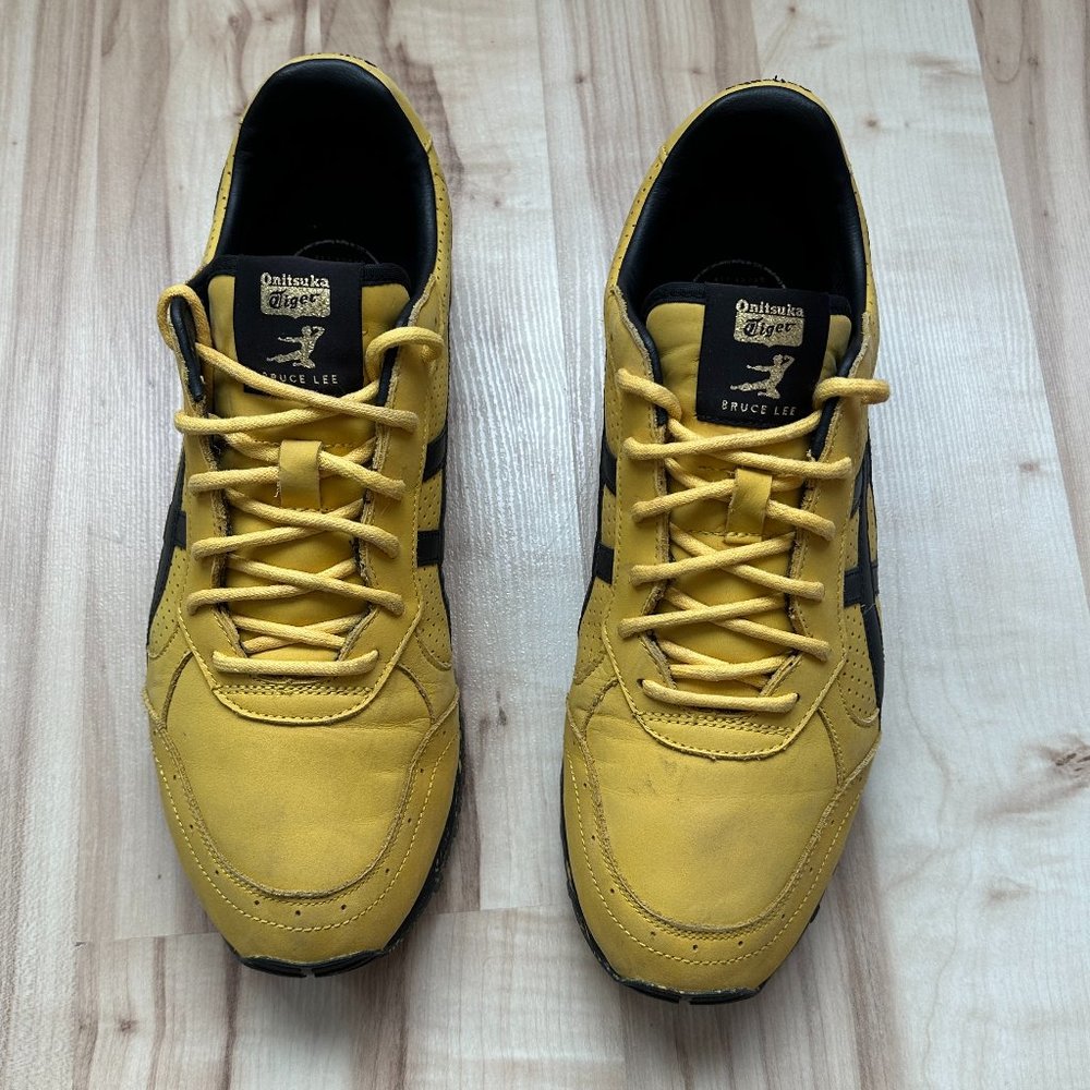 Men's Shoes - Picture 4 of 10